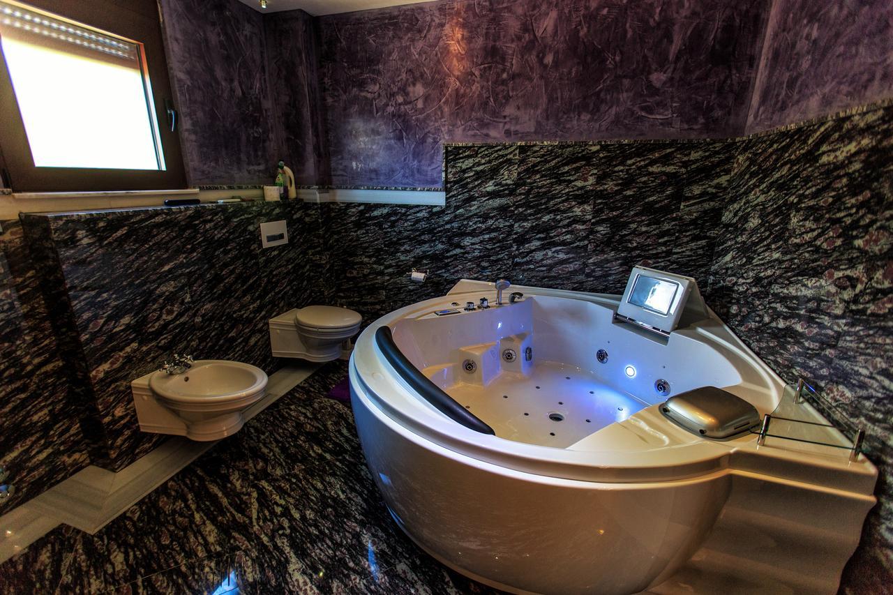Compass Aparthotel Dobra Voda Extérieur photo